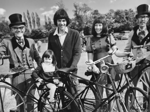 Old photo of Neville with Marilyn next to there bikes